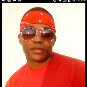 Meet your Posher, Carlo